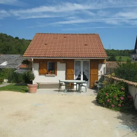Cosy Avec Terrasse, Garage Et Barbecue Pres De Verdun - Fr-1-585-20 Venkovský dům